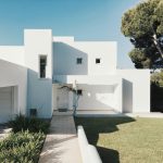 Hardie Board vs. Vinyl Siding: Which Material Is Right for Your Home?