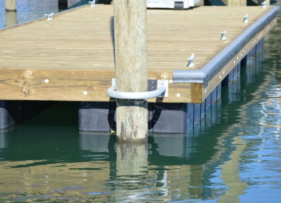 floating dock construction