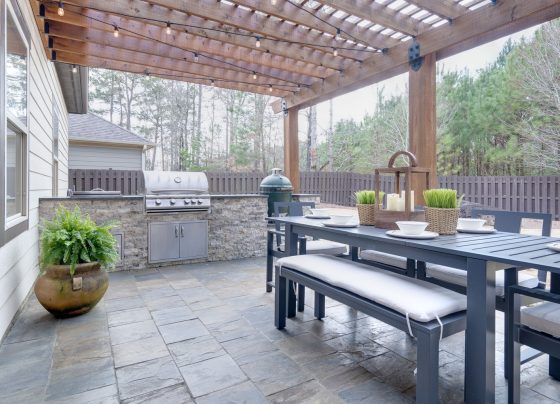 outdoor kitchen electrical outlet
