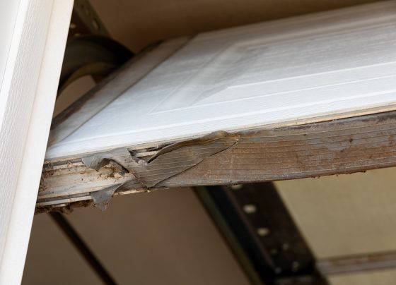 how to spot garage door seal problems
